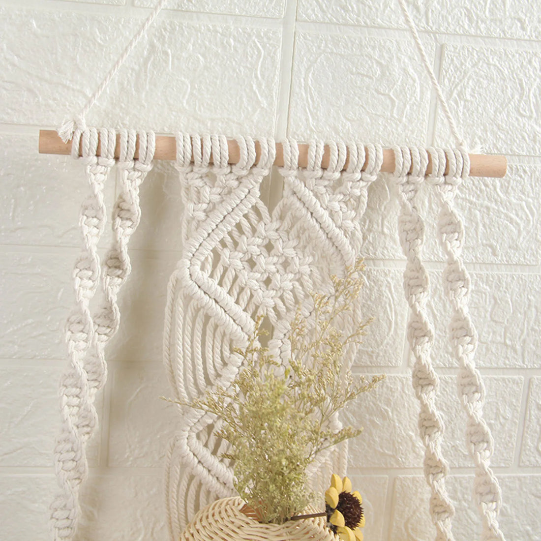 Handwoven Bohemian Macrame Wall Hanging – Elegant Tapestry for Home Decor