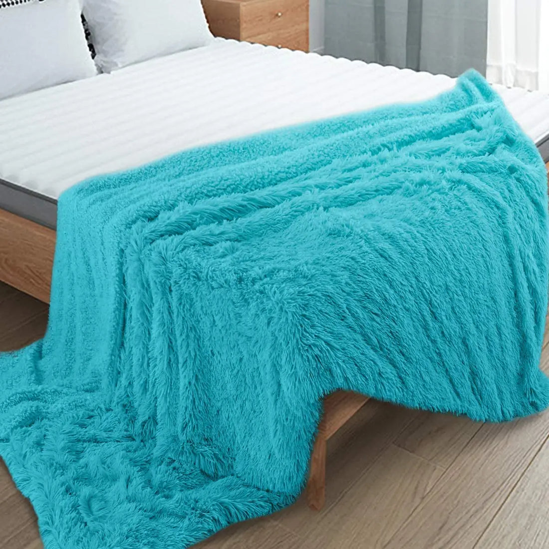 Thickened Fluffy Blanket – Double-Sided Plush Bedspread for Winter Warmth