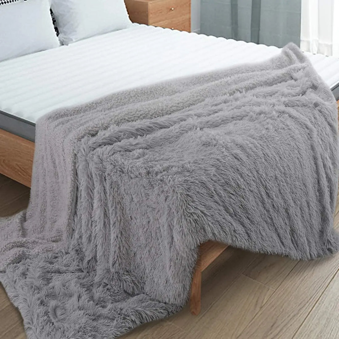 Thickened Fluffy Blanket – Double-Sided Plush Bedspread for Winter Warmth