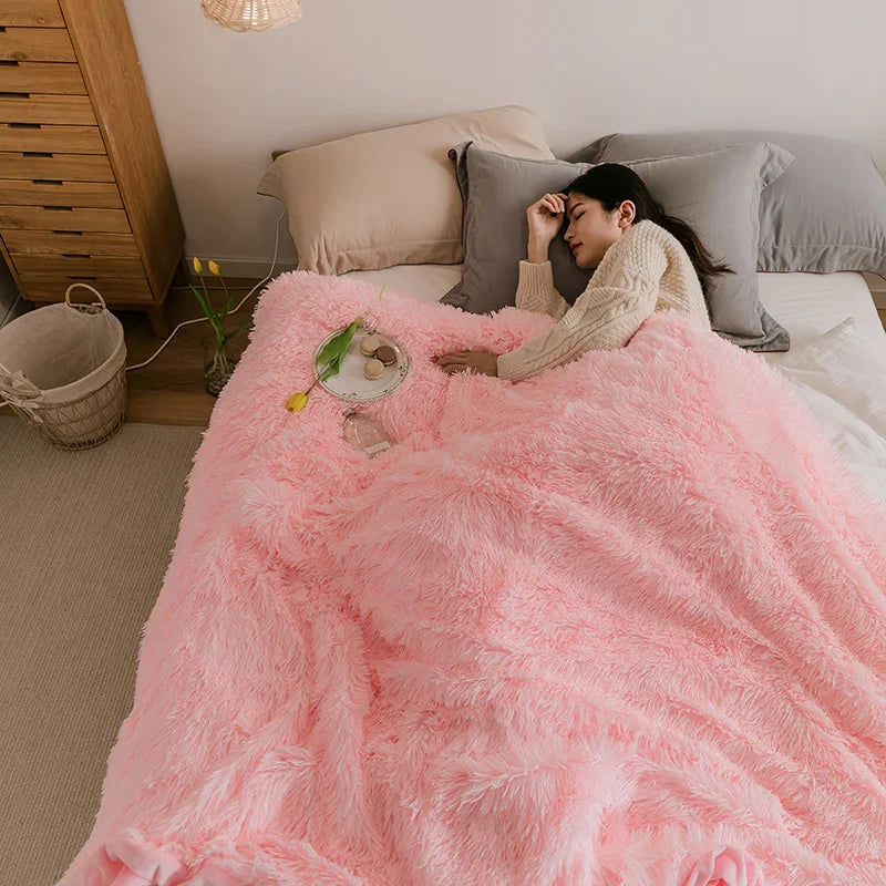 Pink Faux Fur Blanket – Soft Fuzzy Fluffy Throw Blanket for Couch, Bed, and Sofa | Warm, Cozy, and Lightweight Plush Blanket