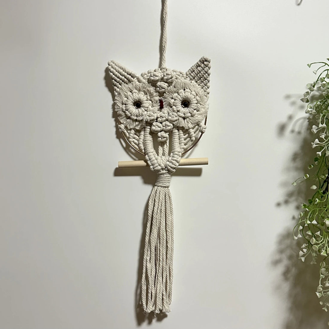 Handwoven Owl Tapestry – Intricate Lace Wall Hanging for Living Room and Office Decor