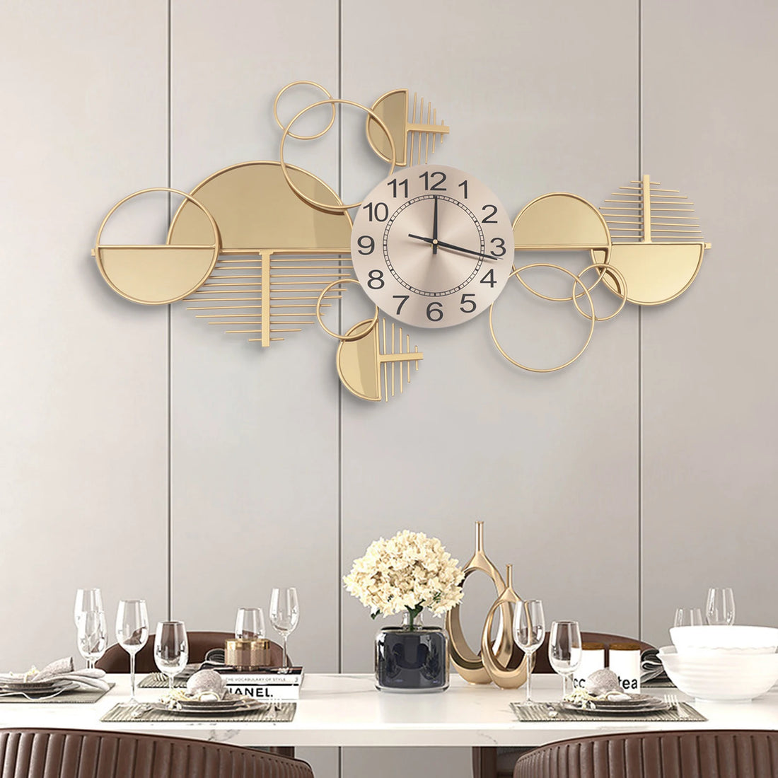 Large Golden Modern Minimalist Metal Wall Clock – Silent Decorative Timepiece for Living Room