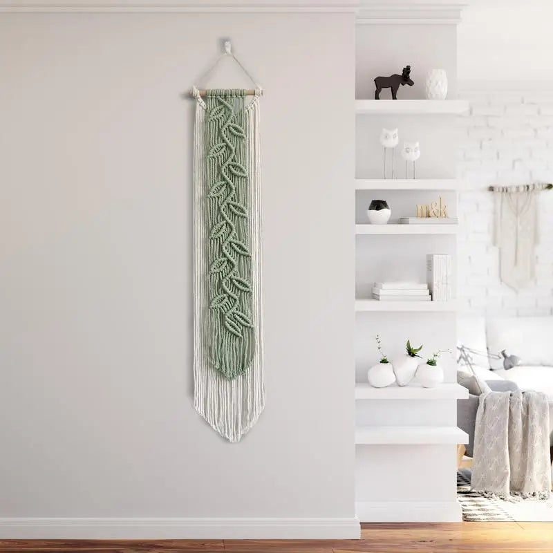 Boho Macrame Wall Decor – Elegant Woven Tapestry with Yarn Tassels for Living Rooms, Bedrooms, and Studios